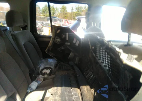 2004 Ford Explorer Nbx/Xlt z USA, uszkodzony, nr VIN 1FMZU73E04ZB23435